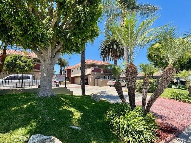 Building Photo - 17171 Elm Lane