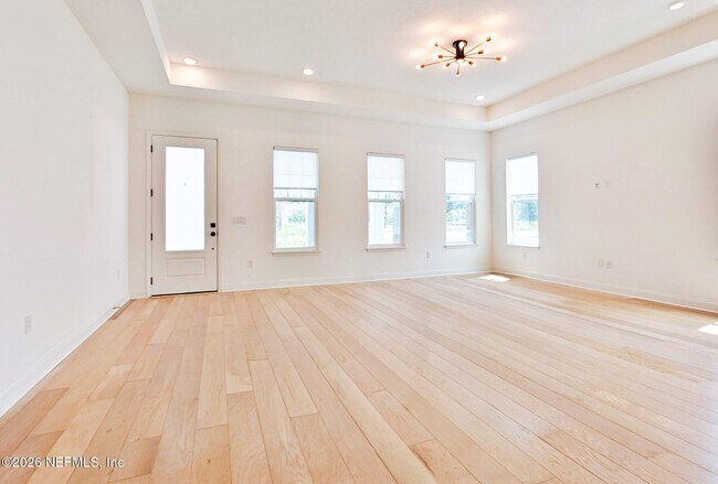 Building Photo - 274 Daydream Ave