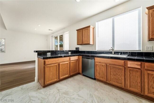 Building Photo - 10226 Wolf Pack Ln