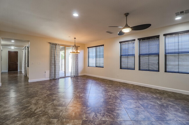 Building Photo - 3457 E Orchid Ln