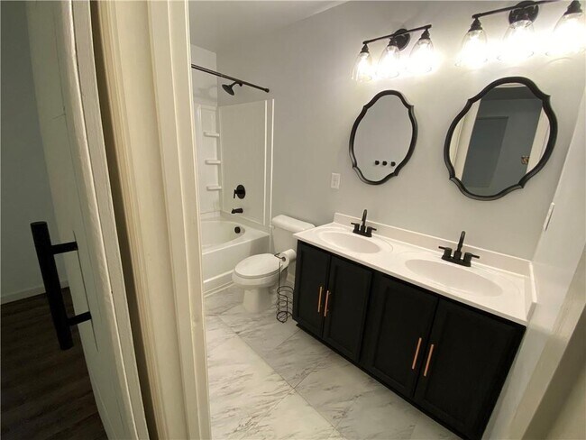 Building Photo - 764 Dove Tree Ln