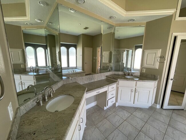 Building Photo - 22315 Indigo Pines Ln