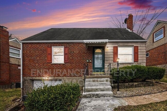 Building Photo - 4765 Hardwick Dr