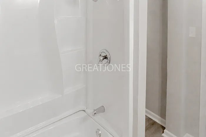 Building Photo - 328 Calloway St