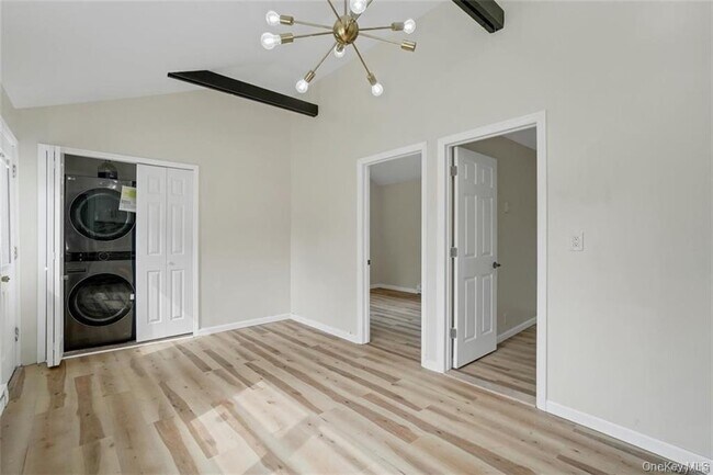 Building Photo - 246 Orchard Dr