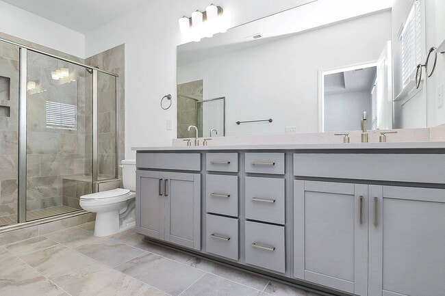 Building Photo - 707 Hoke Ln