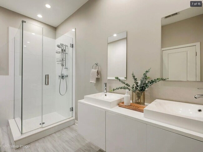 Building Photo - 7353 W Grand Ave