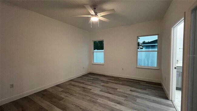 Building Photo - 14927 SW 63rd Ct