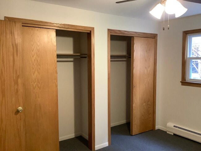 Building Photo - 10402 Moody Ave