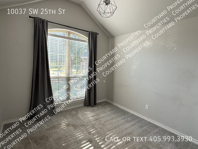 Building Photo - 10037 SW 25th St