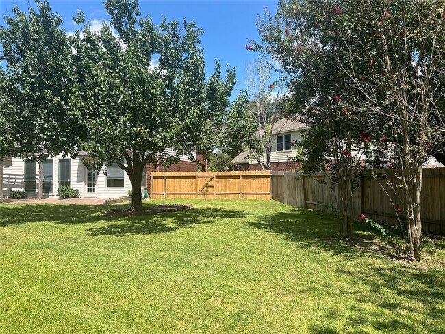 Building Photo - 3815 Shadow Knoll Ct