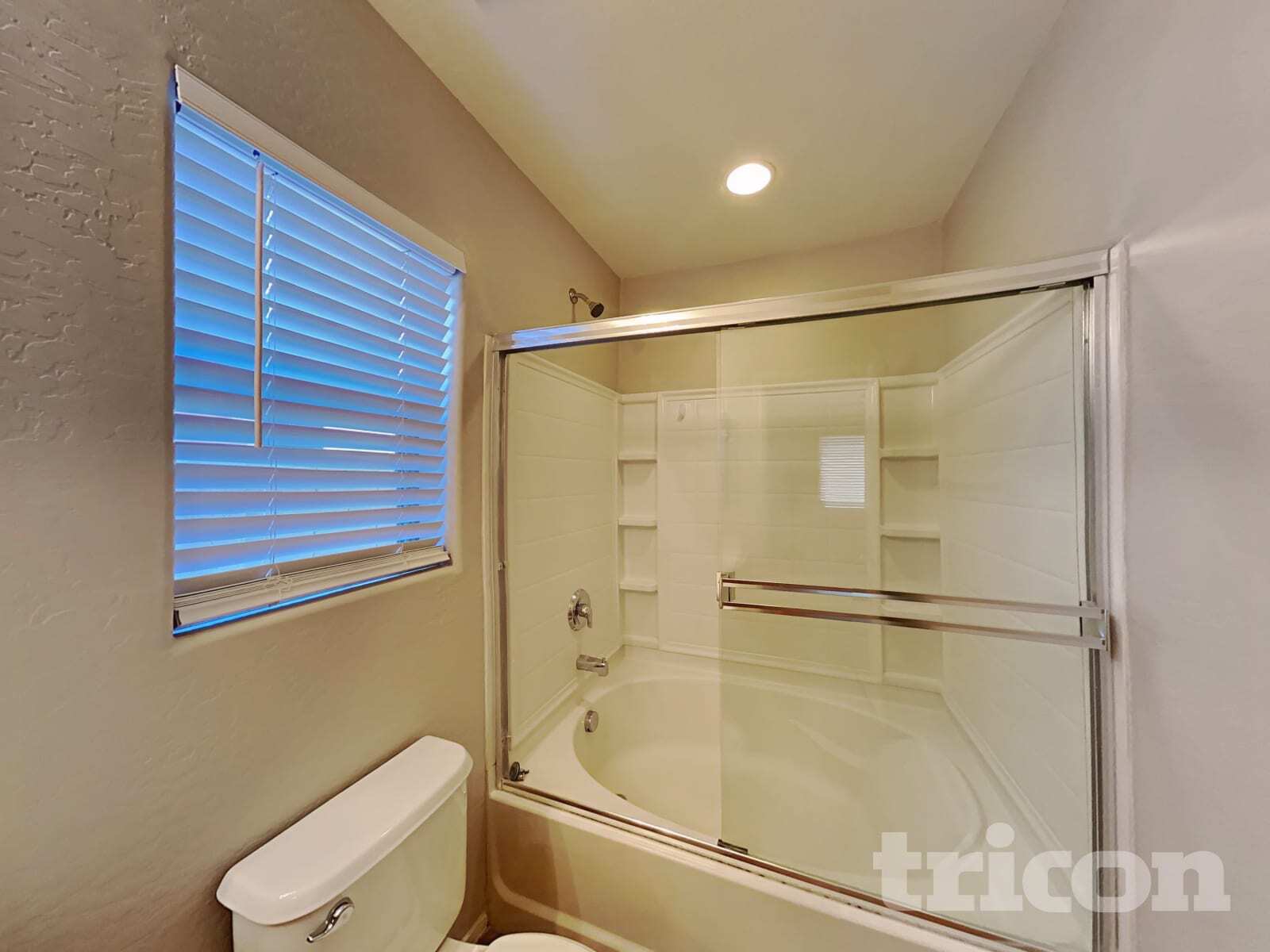 Building Photo - 43371 W Elizabeth Ave