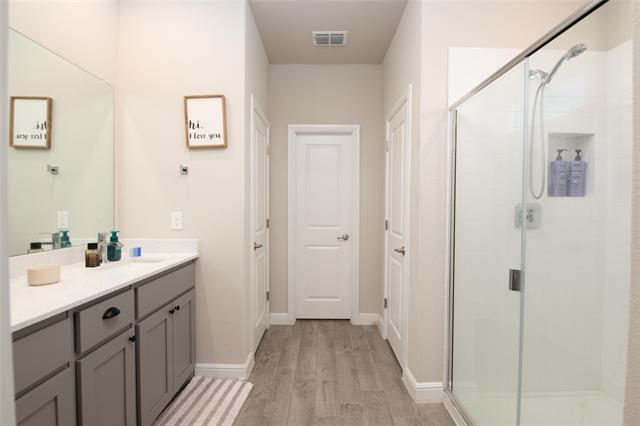 Building Photo - 1117 Croxley Wy