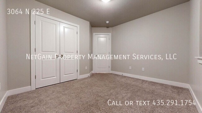 Building Photo - 3064 225 E