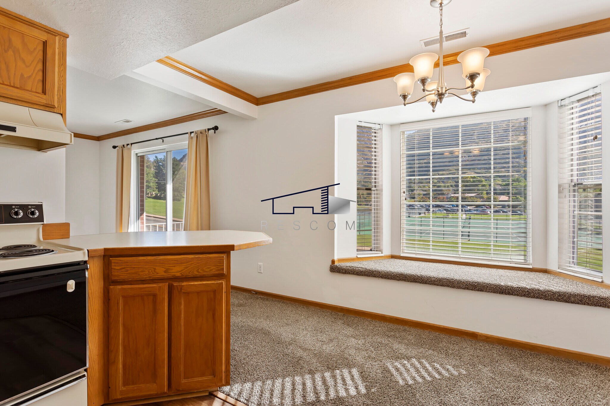 Building Photo - 2983 Taylor Ave