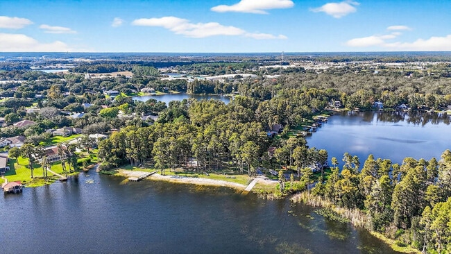 Building Photo - 1826 Beachway Ln