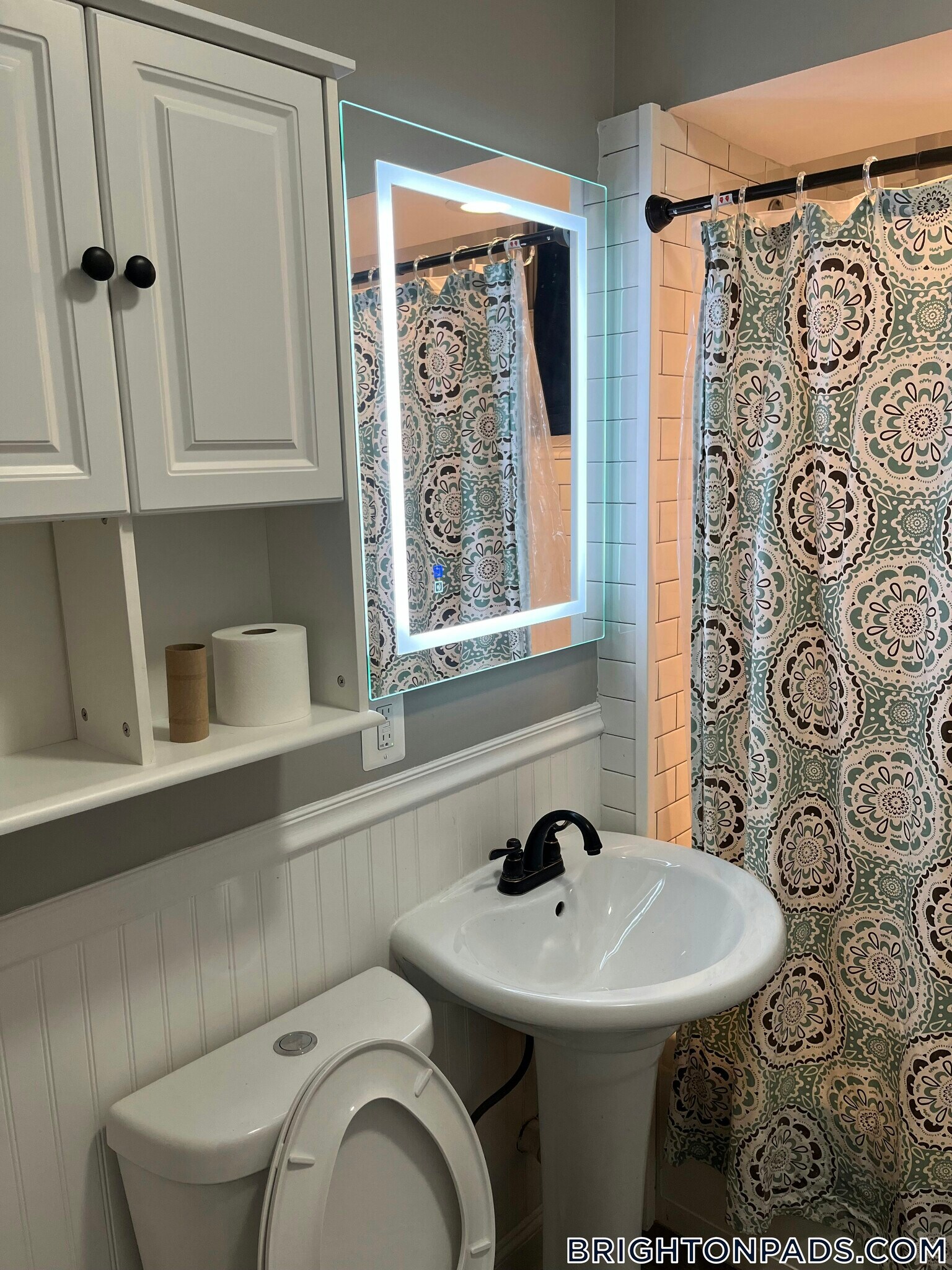 Building Photo - 5 Vinal St