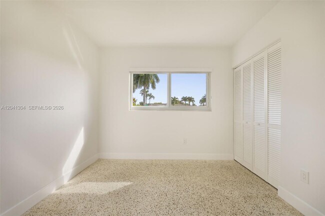 Building Photo - 10340 SW 157th St
