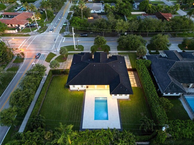 Building Photo - 10203 SW 136th St