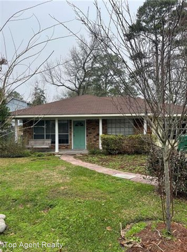 Primary Photo - 3 br, 2 bath House - 2237 MONROE ST