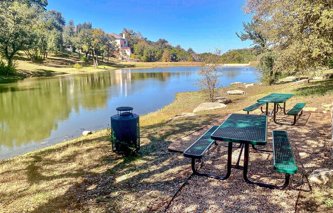 Building Photo - 11817 Watercrest Ct