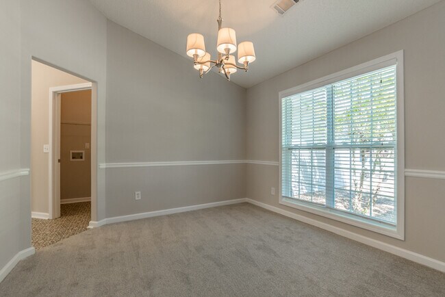 Building Photo - 1420 Jefferson Walk Cir