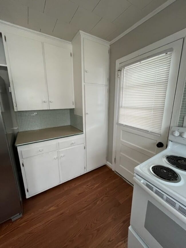 Building Photo - 2 bed 1 Bath Home Mount Airy NC