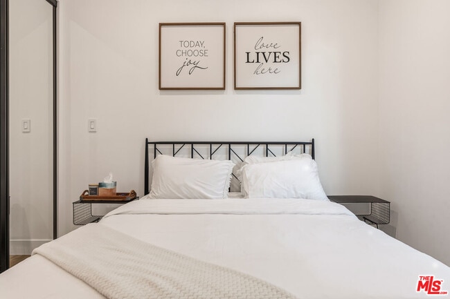 Building Photo - 22747 Erwin St