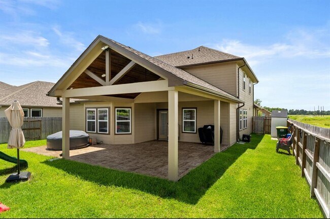 Building Photo - 12930 Royal Ann Wy