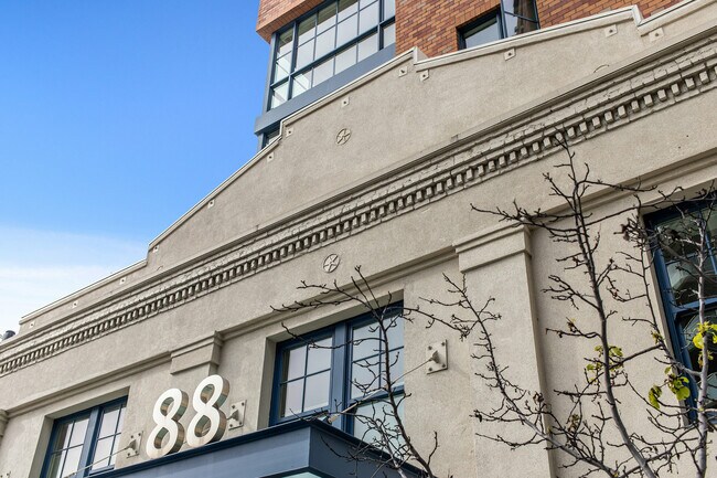 Building Photo - 88 Townsend St