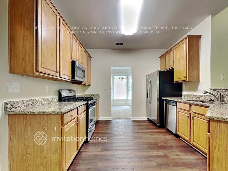 Building Photo - 10911 Chastain Parc Dr