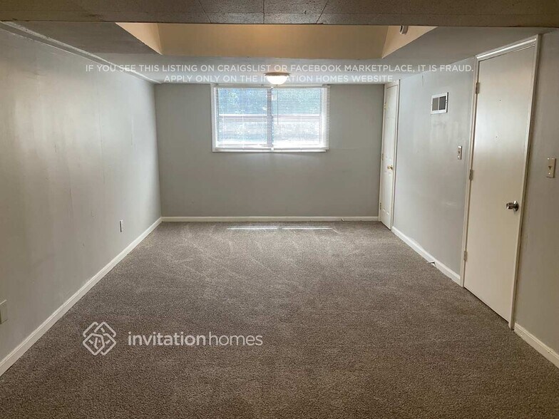 Building Photo - 2771 Mountbery Dr