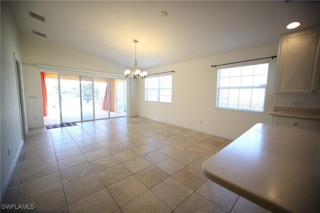 Building Photo - 7558 Rozzini Ln