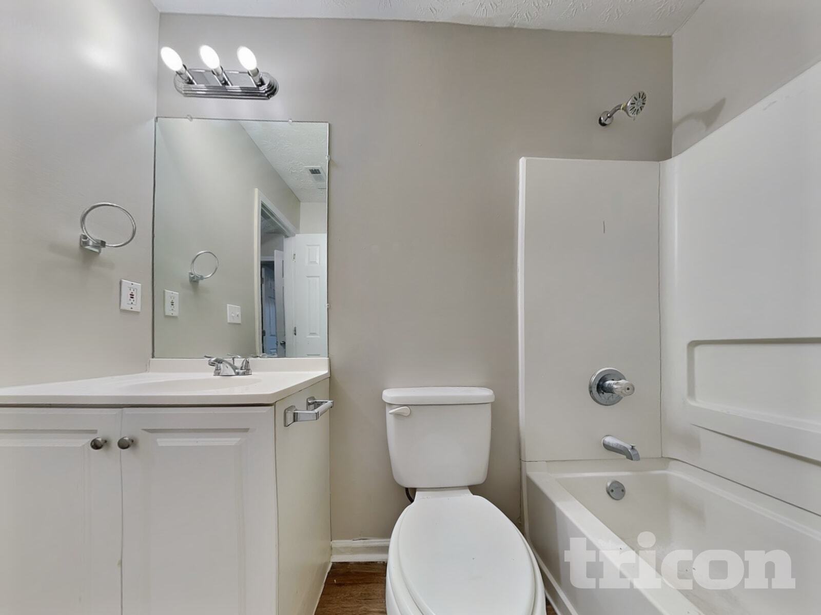 Building Photo - 1681 Riverchase Cir NE