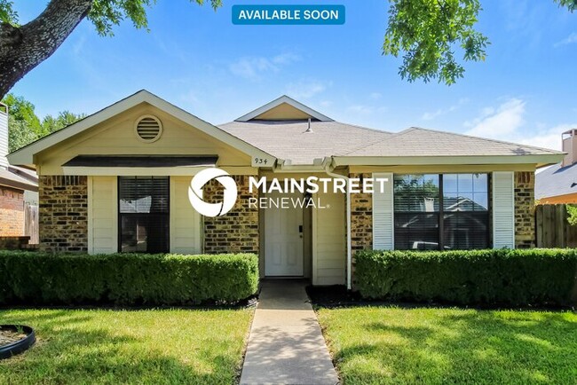 Primary Photo - 934 Sanders Dr