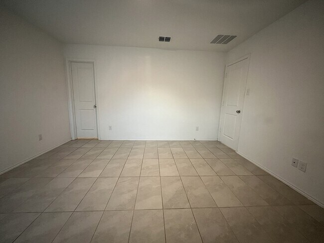 Building Photo - 3408 Harper St