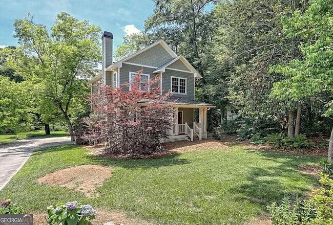 Building Photo - 643 Washington St