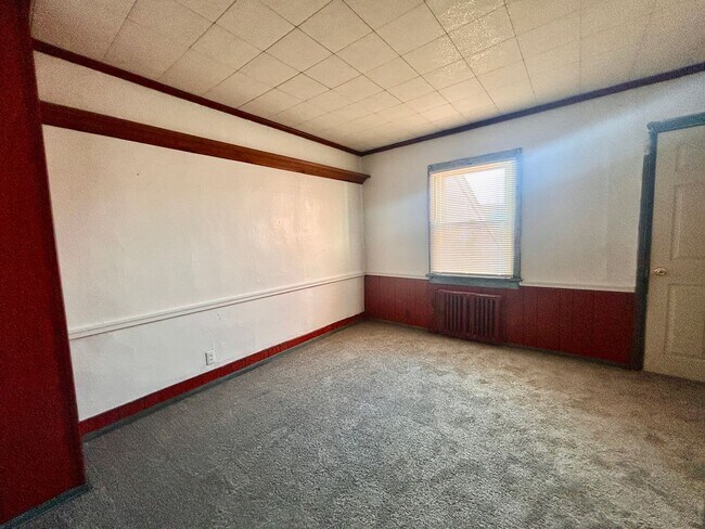 Building Photo - Lovely Two Bedroom Townhouse in Columbia W...