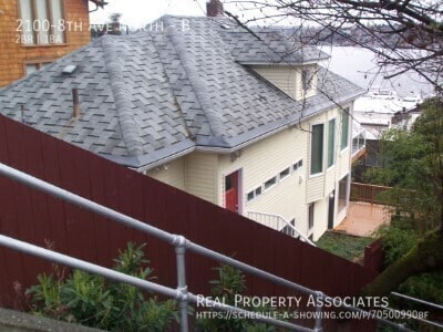 Building Photo - 2100-8th Ave North-B