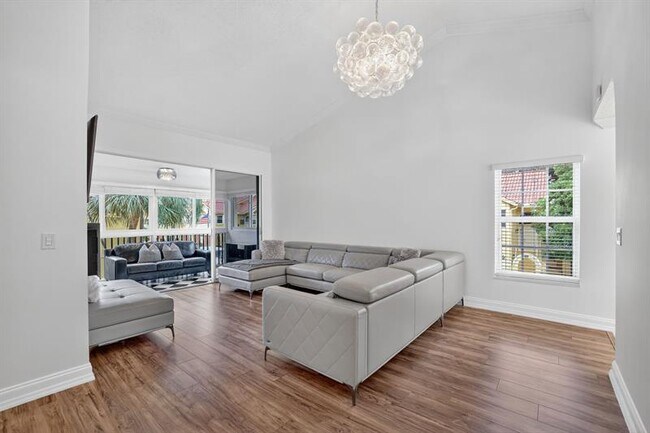 Building Photo - 2121 S Ocean Blvd
