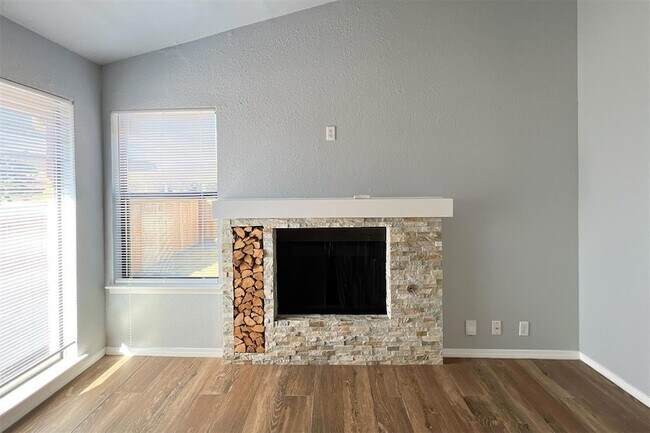 Building Photo - 1225 Sequoyah Pl