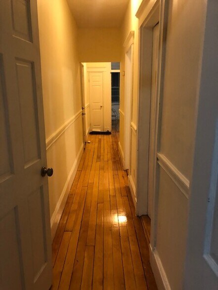 Building Photo - 279 Harvard St