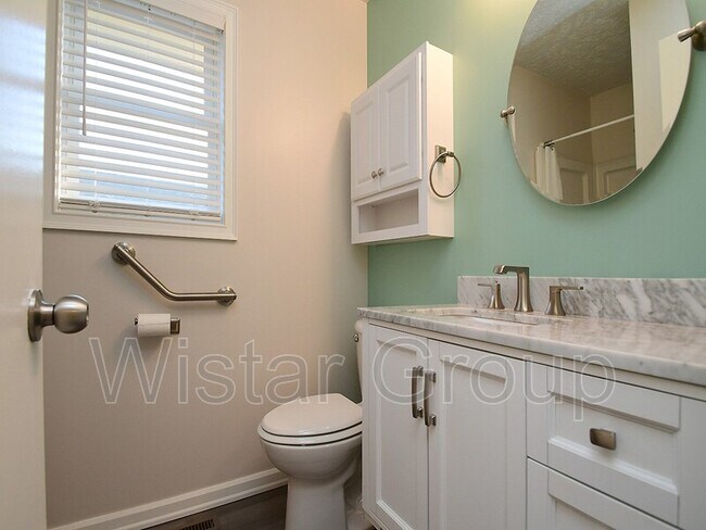 Building Photo - 16105 Arbor Ct