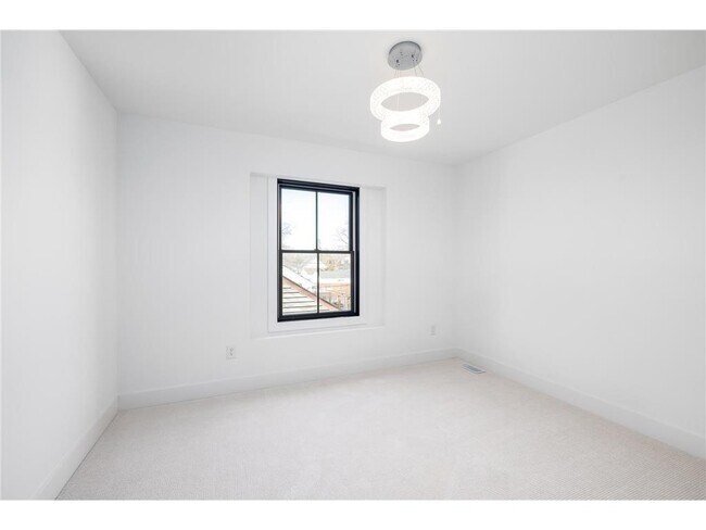 Building Photo - 4129 Utica Ave S
