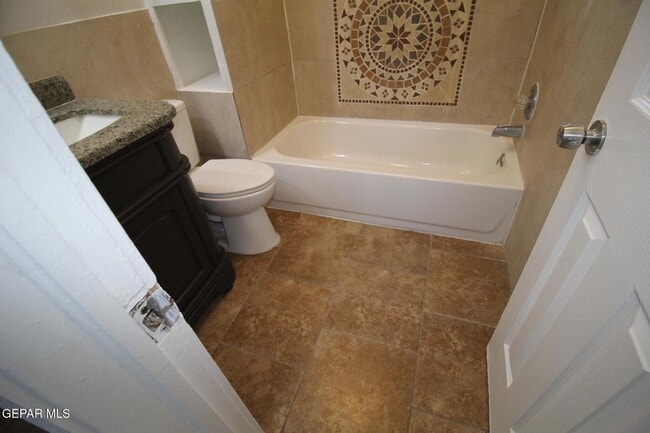 Building Photo - 8903 Old County Dr