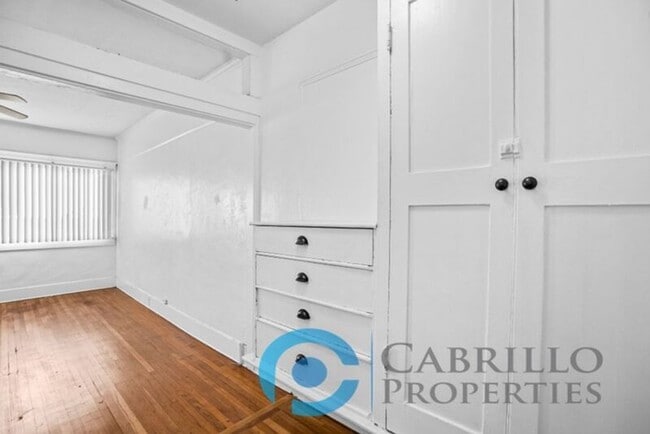 Building Photo - 401 Juniper St