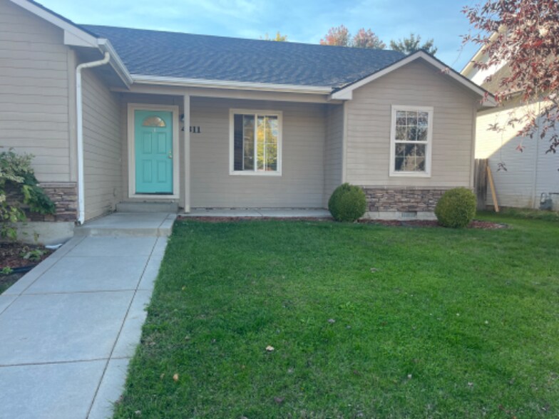 Primary Photo - 4311 N Buckboard Pl