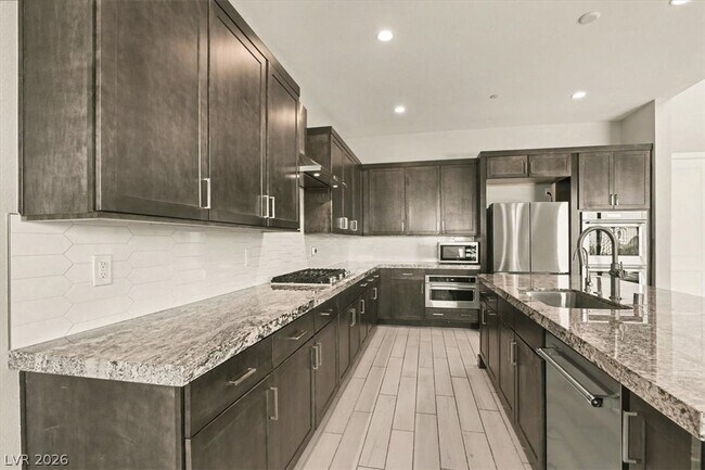 Building Photo - 378 Malpaso St