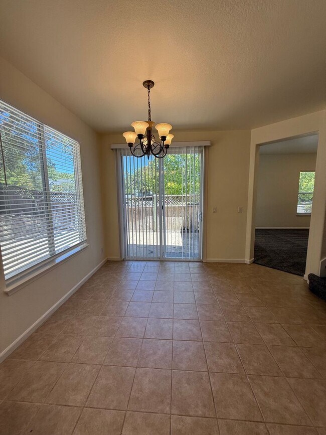 Building Photo - Three Bedroom/ 3 Bathroom Home for Rent in Rincon Valley!!!