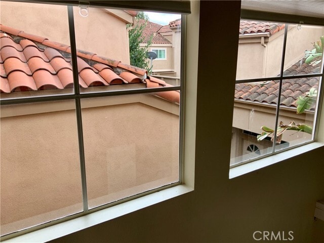 Building Photo - 124 Cartier Aisle